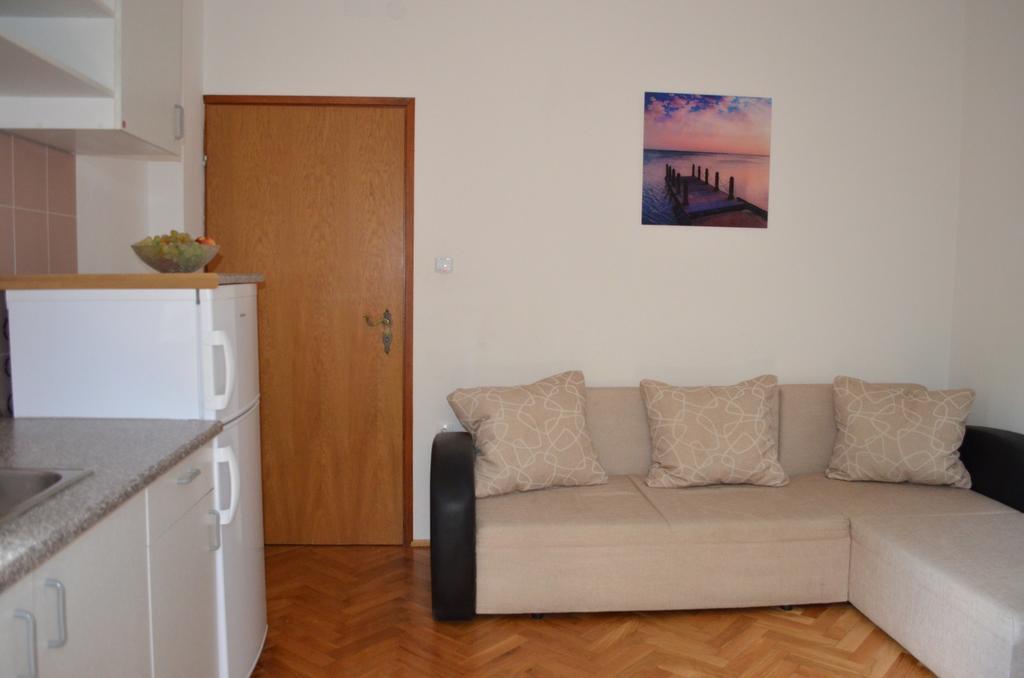 Apartments Sersic Baska Camera foto