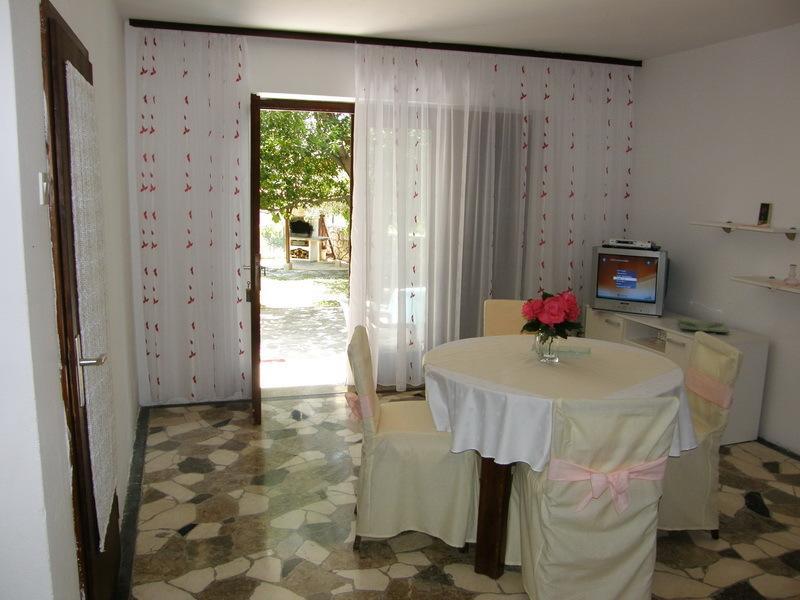 Apartments Sersic Baska Esterno foto